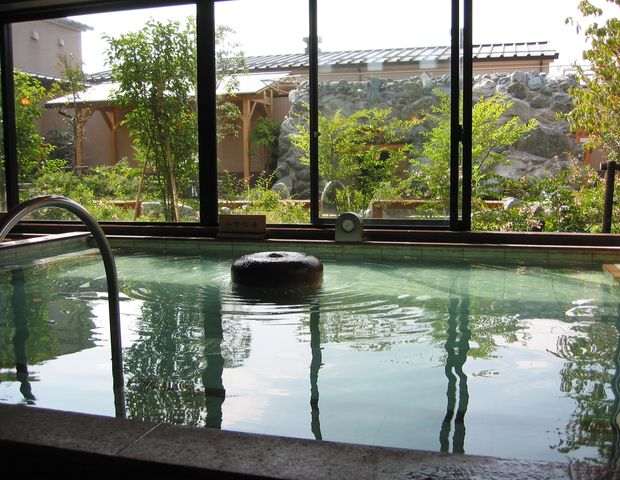 クーポン付き】極楽湯 富谷店（旧 天然温泉 とみや湯ったり苑） - 仙台